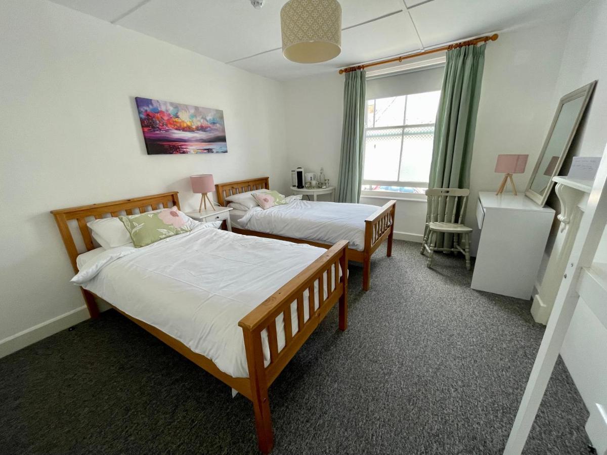 ברידפורט Lord Nelson Hotel מראה חיצוני תמונה